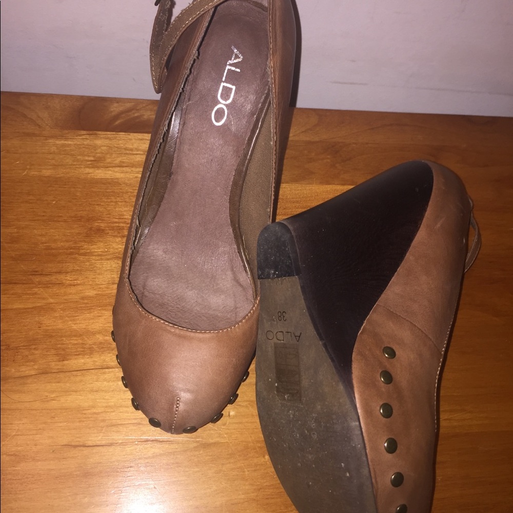 Lightly worn Aldo Wedge heels